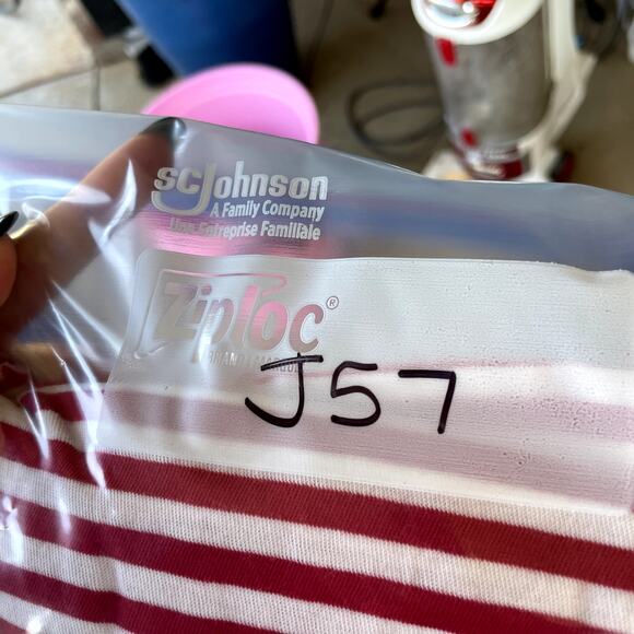 Cabi Flutter Tee Red & White Striped V-Neck Top with Ruffle Sleeves - Size M - Picture 7 of 7